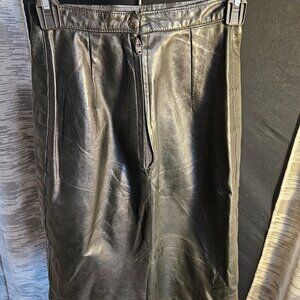 Bagatelle Vintage Leather Skirt Size 4
